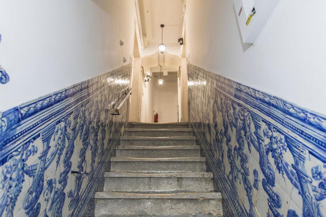 Lovelystay - Chiado 2 Bedroom Charm! Lisabona Exterior foto
